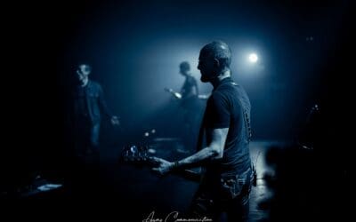 u2